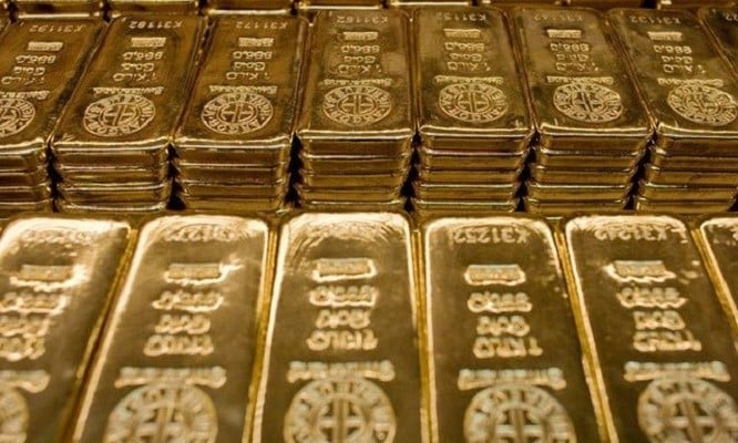 Giá vàng hôm nay 30/3/2024: vàng thế giới kết thúc tháng ở gần mức cao kỷ lục