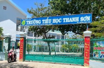 Xôn xao ‘trường tiểu học yêu cầu học s.inh phải đọc được 10 chữ trong SGK mới được nhận hồ s.ơ vào lớp 1’