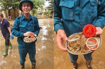 Đi hỗ trợ dọn dẹp sau lũ, nam thanh niên nhặt được hộp trang sức chứa rất nhiều vàng, tìm chủ nhân tr.ao trả thì nhận được câu trả lời bất ngờ