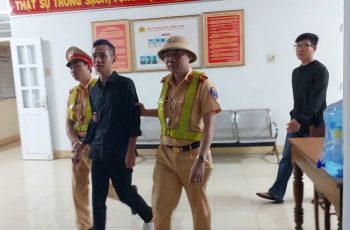“Cần tìm 1 bạn nữ làm bạn gái, chu cấp mỗi tháng 30 đến 35 triệu”: Thanh niên đăng tin tìm được “ý trung nhân” rồi bị bắt tại trận