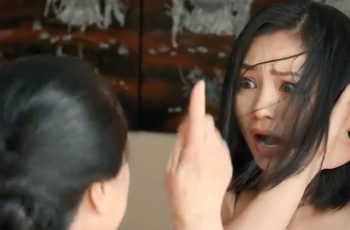 11 giờ đêm, con gái gọi điện nhưng chỉ nói đúng một câu “Mẹ ơi, cứu con”, tôi lao đến nhà con thì chứng kiến cảnh hãi hùng 11 giờ đêm, con gái gọi điện nhưng chỉ nói đúng một câu “Mẹ ơi, cứu con”, tôi lao đến nhà con thì chứng kiến cảnh hãi hùng