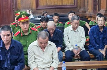 Nhóm sản xuất thuốc tẩy giun giả lãnh án