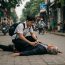 Chàng sinh viên bỏ lỡ kì thi vì cíu chủ tịch ngất bên lề đường, bất ngờ cuộc đời cậu bước sang trang mới