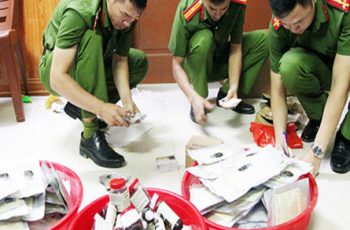 CA vừa phát hiện đường dây làm thu:ốc điều trị dạ dày, đại tràng gi:ả ở Thái Nguyên CA vừa phát hiện đường dây làm thu:ốc điều trị dạ dày, đại tràng gi:ả ở Thái Nguyên