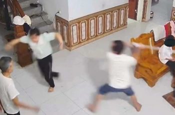 Chồng hành hung vợ ngay trước mặt bố và con đẻ