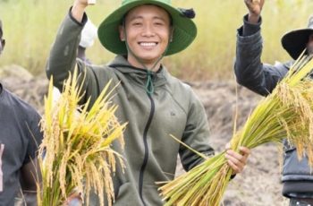 Nghi vấn trang trại của Quang Linh Vlogs ở Angola chỉ là phim trường, trồng lúa để làm content: Thực hư ra sao?