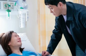 Chồng cũ đến thăm khi tôi mang thai, thứ anh để lại dưới gối khiến tôi nổi giận với chồng mình