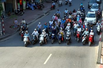 1 kiểu dừng đèn đỏ có thể bị phạt đến 6 triệu đồng, CSGT đưa ra THÔNG BÁO