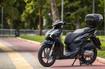 Cứ ngỡ Honda SH 2025 ra mắt, nhưng hóa ra đây lại là “bản sao” rẻ tiền đến từ Trung Quốc