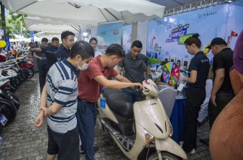Đổi xe xăng lấy xe điện Vinfast có phải mất thêm tiền không?