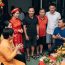 Nhà chồng chị gái tôi đến ăn hỏi nhưng người thì mặc áo phông, người đi dép lê, bác tôi tuyên bố đu:ổi thẳng cổ