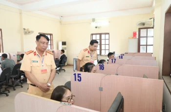 Từ 1/6, thi sát hạch lý thuyết lái xe sẽ dùng bộ đề 600 câu hỏi mới