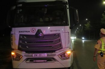 Nhớ kỹ khung giờ bật đèn chiếu sáng cho xe, sai một ly ‘đi’ cả triệu đồng