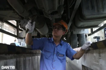 Bộ Giao thông vận tải lý giải việc không đăng kiểm ô tô theo số km