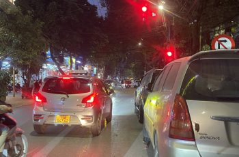 Dừng, đỗ không bật xi nhan, gây tai nạn: Có thể bị phạt tới 22 triệu đồng