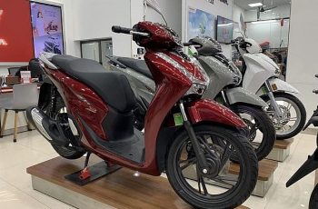 Bảng giá xe máy SH mới nhất tháng 8/2025, LỊCH SỬ 4 năm trước lặp lại mức giá này, có quy định cấm xe xăng mọi thứ đã thay đổi
