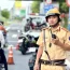 CSGT TP.HCM phạt hơn 1.500 người cầm, sử dụng điện thoại khi lái xe