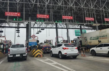 Chuyển sang tài khoản giao thông, tiền kẹt trong tài khoản thu phí được xử lý ra sao?