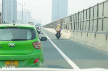CSGT được đi mô tô, dùng ca;m;er;a ghi hình tài xế đi vào làn khẩn cấp Vành đai 3, bắt đầu từ ngày nào?