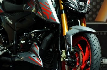 ‘Vua côn tay’ 200cc mới chính thức ra mắt giá 41,5 triệu đồng: Rẻ hơn hẳn Honda Winner X và Exciter