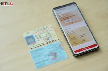 Không mang theo GPLX bản cứng, xuất trình GPLX trên ứng dụng VNeID được không?