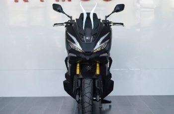 Ra mắt ‘vua xe ga’ 321cc mới thiết kế siêu ngầu, có ABS và TCS như Honda SH nhưng giá rẻ hơn nhiều