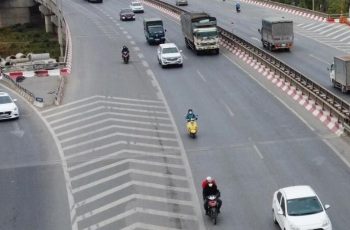 CHÍNH THỨC: Đã có MỨC PHẠT CHÍNH XÁC với lỗi đè vạch xương cá năm 2025