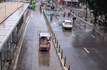 Thêm một con đường ở Hà Nội lắp camera AI, phát hiện hàng loạt xe đi vào làn BRT