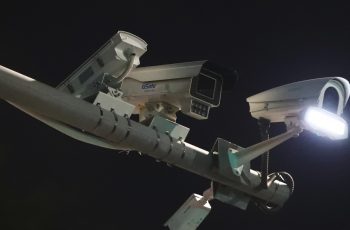Nửa đêm ở tuyến đường vừa lắp thí điểm camera AI: Hình ảnh gây ngỡ ngàng