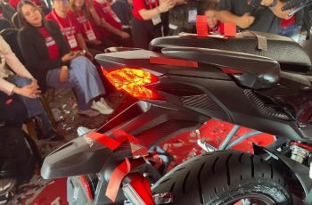 ‘Đè bẹp’ Yamaha Exciter, Honda ra mắt ‘vua côn tay’ mới, giá cực rẻ mà có ABS 2 kênh ăn đứt Winner R