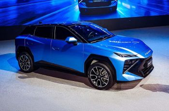 ‘Bản sao’ Lamborghini Urus lộ diện: Omoda O4 chuẩn bị mở bán tại Việt Nam, trang bị tới 4 loại động cơ ‘Bản sao’ Lamborghini Urus lộ diện: Omoda O4 chuẩn bị mở bán tại Việt Nam, trang bị tới 4 loại động cơ