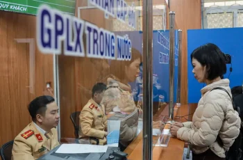 Cài đặt VNeTraffic, người dân có thể nhận bằng lái xe sau 2 giờ sát hạch Cài đặt VNeTraffic, người dân có thể nhận bằng lái xe sau 2 giờ sát hạch