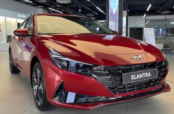 Giá lăn bánh Hyundai Elantra ‘rẻ giật mình’ cuối tháng 1/2026, quyết ‘hạ đo ván’ cả Kia K3 và Mazda3 Giá lăn bánh Hyundai Elantra ‘rẻ giật mình’ cuối tháng 1/2026, quyết ‘hạ đo ván’ cả Kia K3 và Mazda3