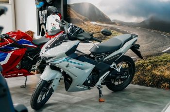 Bảng giá xe Honda Winner R 2026 cuối tháng 1/2026: Giảm mạnh, hút khách hơn Yamaha Exciter vì quá rẻ Bảng giá xe Honda Winner R 2026 cuối tháng 1/2026: Giảm mạnh, hút khách hơn Yamaha Exciter vì quá rẻ