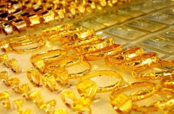 Giá vàng hôm nay (8-1): Vàng nhẫn tăng cao chót vót Giá vàng hôm nay (8-1): Vàng nhẫn tăng cao chót vót