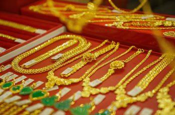 Giá vàng hôm nay 9/1/2026 tăng tới hơn 1 triệu/lượng, hướng tới đỉnh lịch sử Giá vàng hôm nay 9/1/2026 tăng tới hơn 1 triệu/lượng, hướng tới đỉnh lịch sử