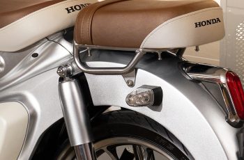 ‘Huyền thoại xe số’ 125cc nhập Thái của Honda về đại lý Việt: ‘Nét’ hơn Future, có ABS, giá hấp dẫn ‘Huyền thoại xe số’ 125cc nhập Thái của Honda về đại lý Việt: ‘Nét’ hơn Future, có ABS, giá hấp dẫn