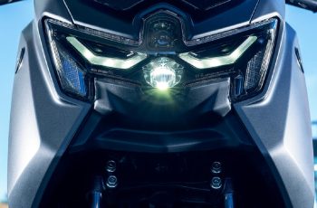 Yamaha chính thức ra mắt ‘vua xe ga’ 155cc mới khắc chế cứng Honda SH Mode, có ABS, màn TFT, giá mềm Yamaha chính thức ra mắt ‘vua xe ga’ 155cc mới khắc chế cứng Honda SH Mode, có ABS, màn TFT, giá mềm